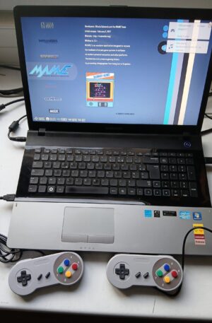 Portable recalbox + 2 manettes